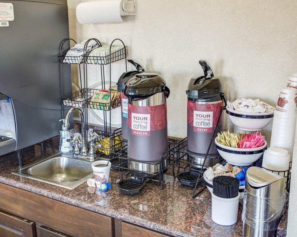 Comfort Inn & Suites Greeley Esterno foto