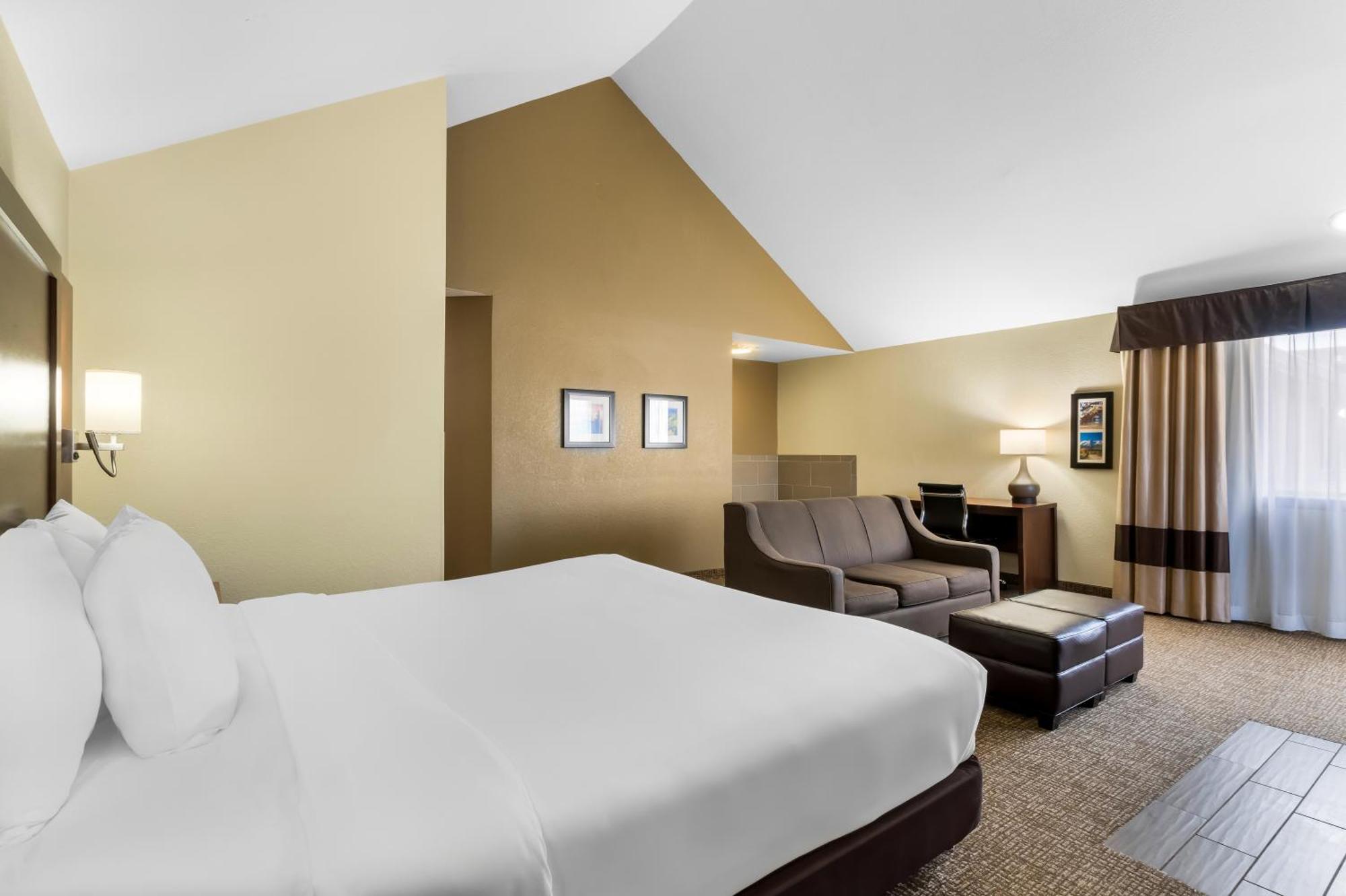 Comfort Inn & Suites Greeley Esterno foto